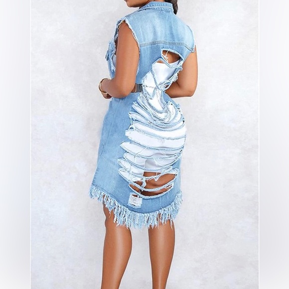 BRAND NEW WOMENS LONGLINE DISTRESSED DENIM VEST NWT - Picture 2 of 5